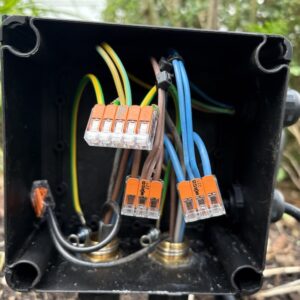 Outdoor Wiring Made Easy: WISKA WAGO and Storm Glands