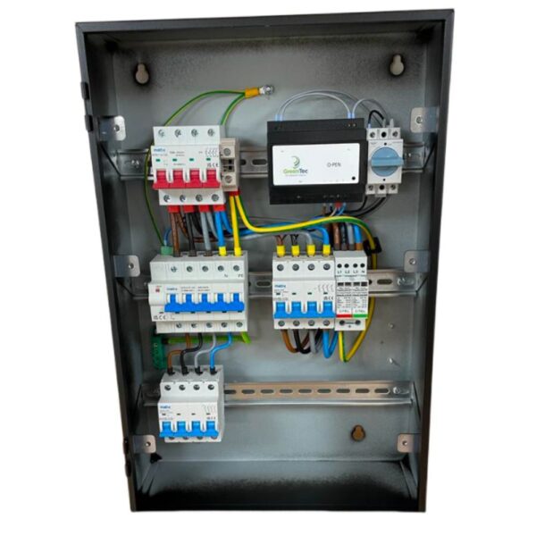 matt:e ARD-1-32-TP-M-SPD EV Connection Centre with O-PEN, 5-Pole Auto Reset Isolator, 32A TPN MCB & Type 2 SPD